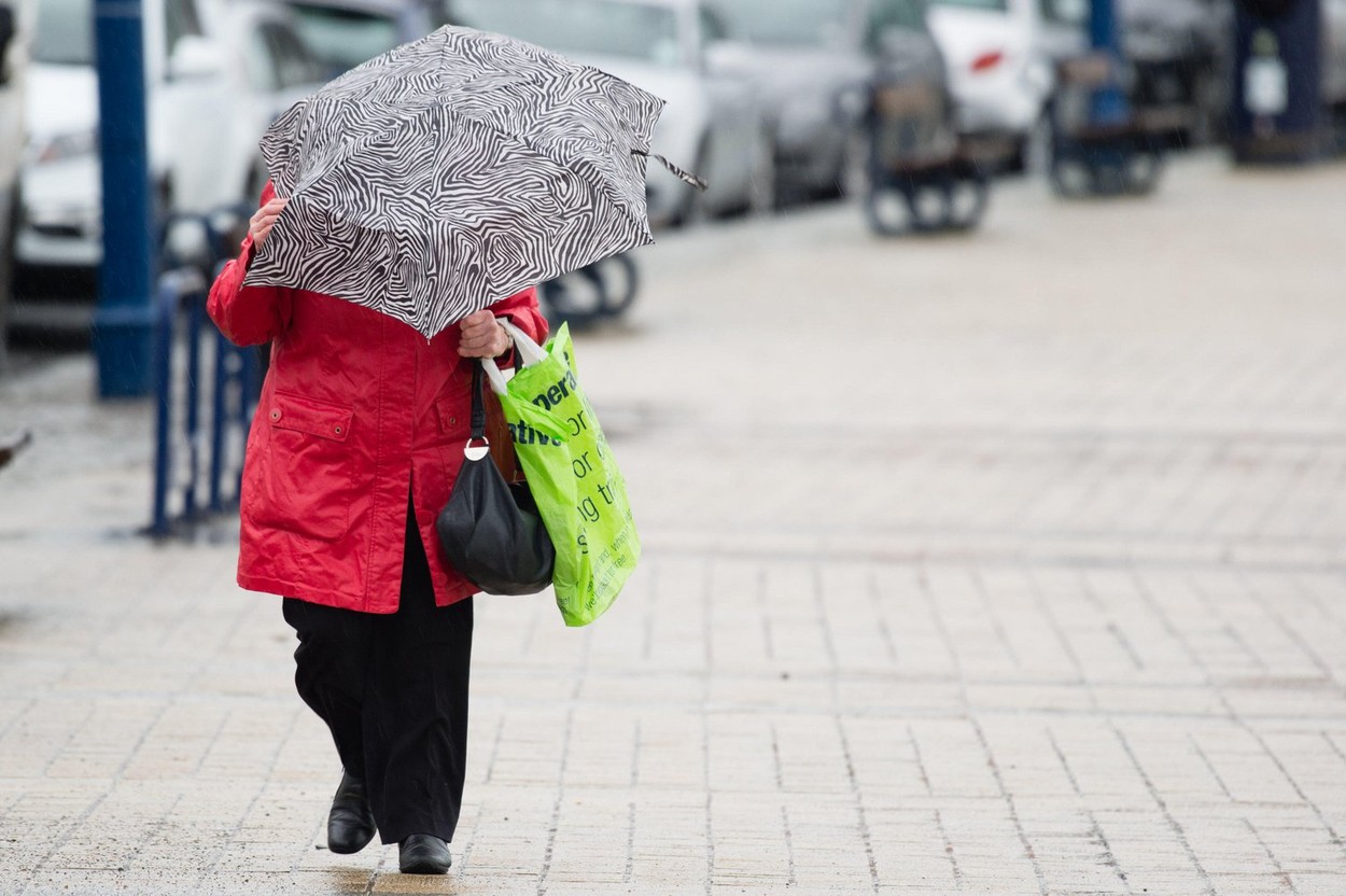 HARTĂ Avertizare meteo. Cod galben de vânt în jumătate de țară