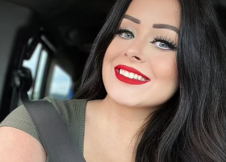 A doua profesoară de la un mic liceu de provincie din SUA suspendată pentru că are cont pe OnlyFans