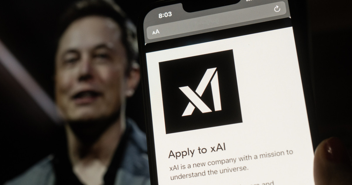 Elon Musk lansează un model de AI numit xAI. Este primul său model de