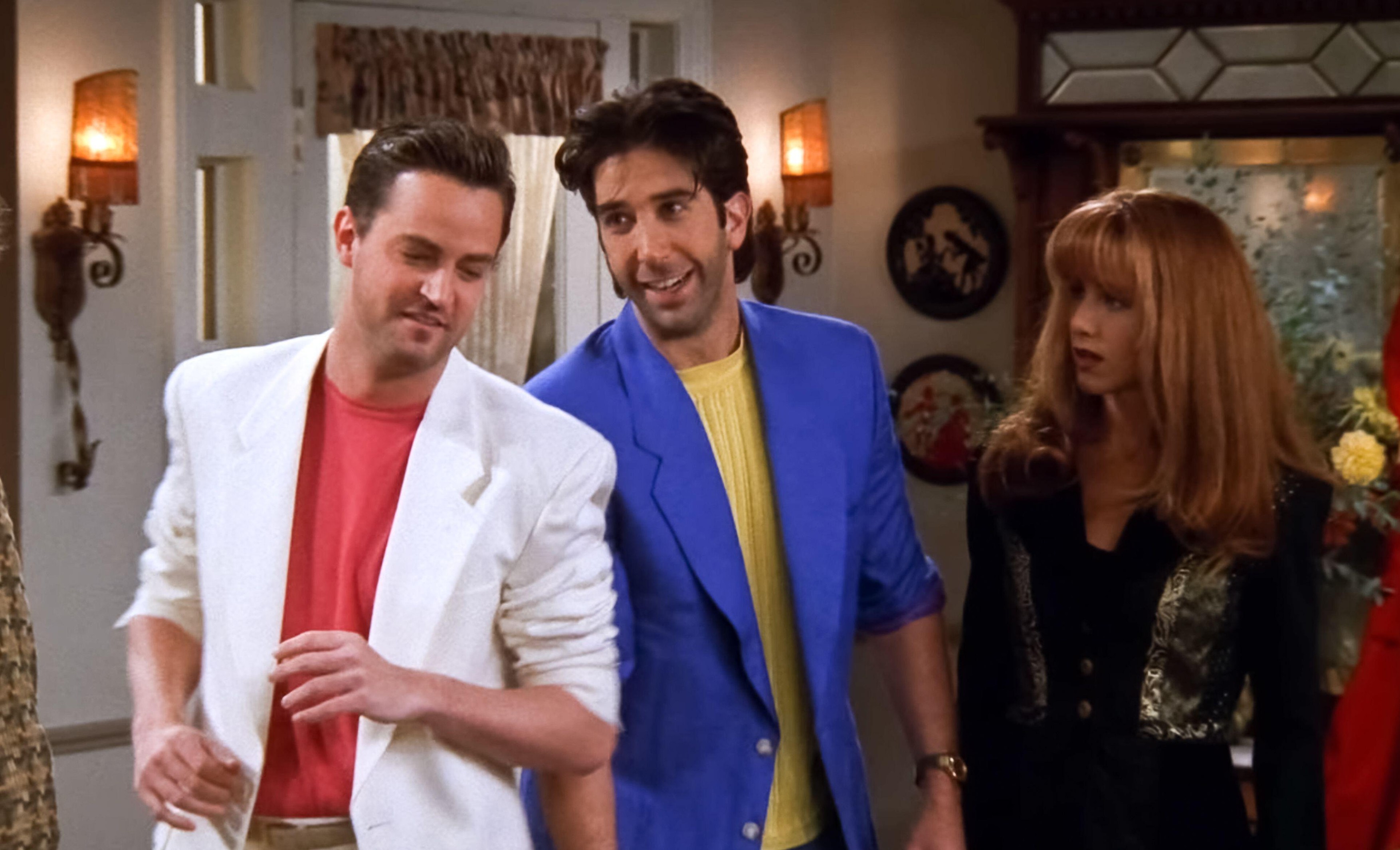 Jennifer Aniston și David Schwimmer i-au adus un ultim omagiu lui Matthew Perry. Actorii din Friends au transmis mesaje emoționante