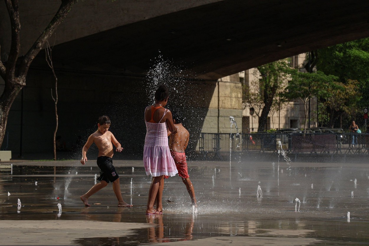 Val de căldură și caniculă „insuportabilă” cu temperaturi de peste 50 de grade Celsius în Brazilia