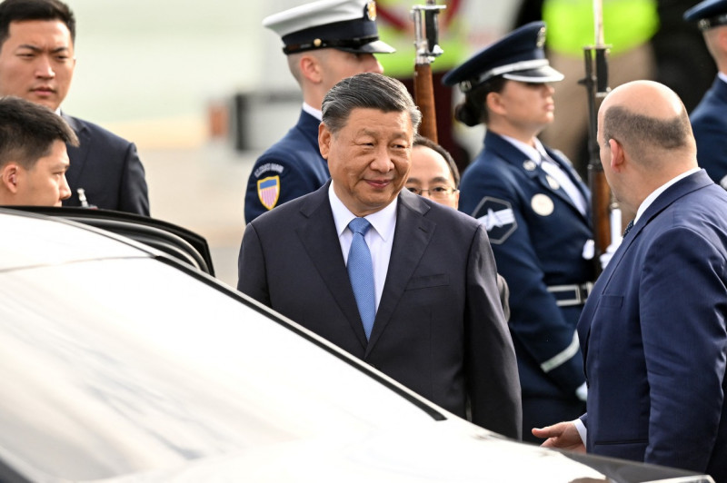 Xi Jinping şi-a început vizita în Statele Unite (4)