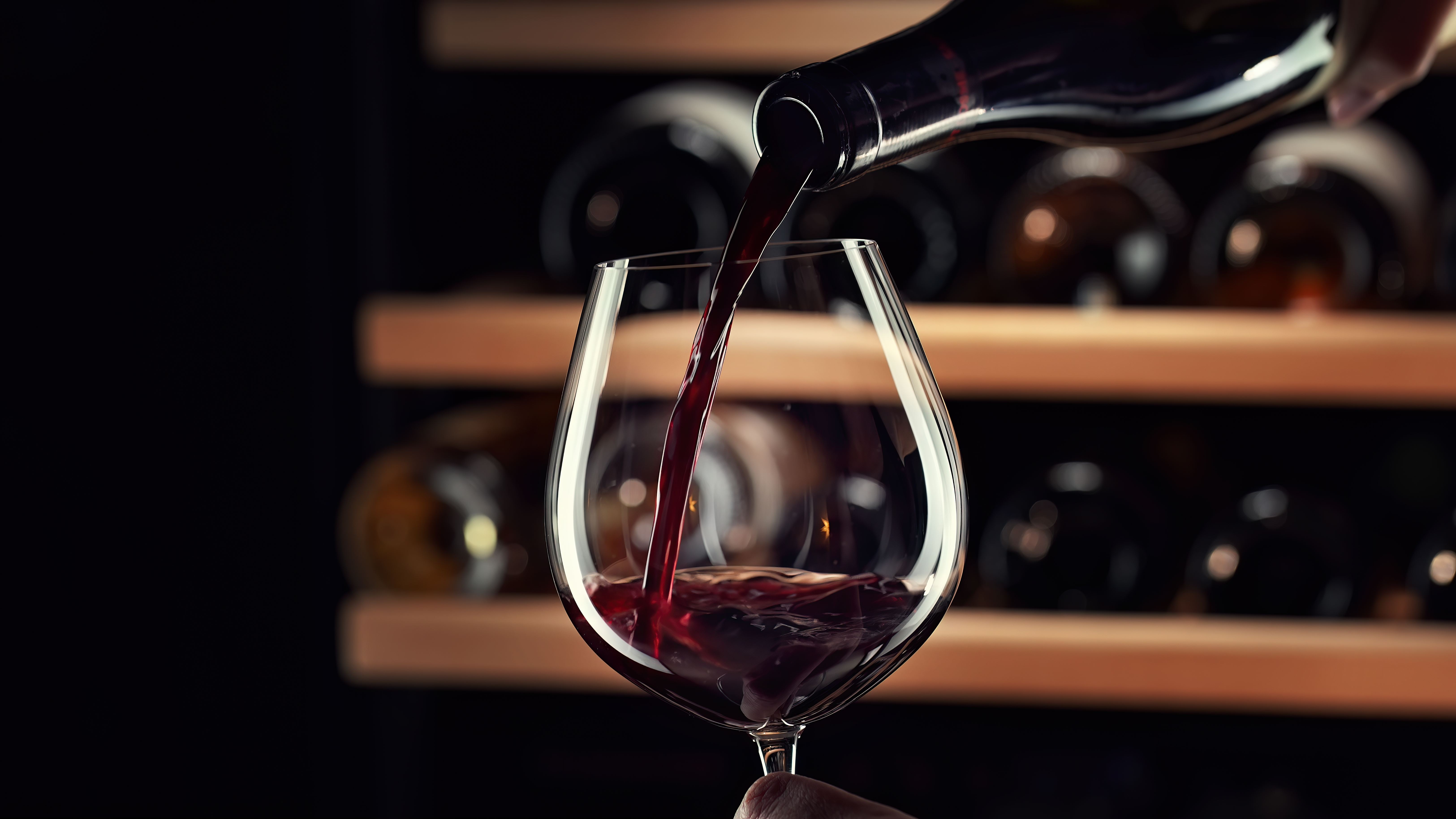 Franţa și-a recâștigat titlul de cel mai mare producător global de vin, după ce a devansat Italia