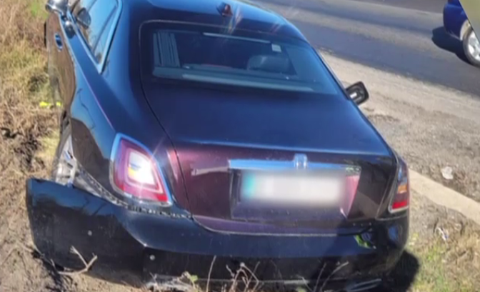 Becali s-a răzgândit: Acum spune că el conducea mașina când a avut loc accidentul