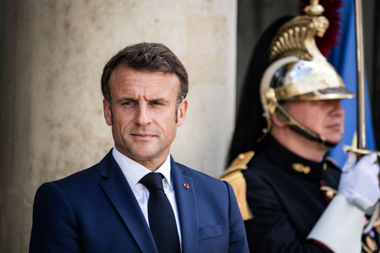 Emmanuel Macron promite un miliard de euro pentru finanțarea studiilor despre topirea ghețarilor