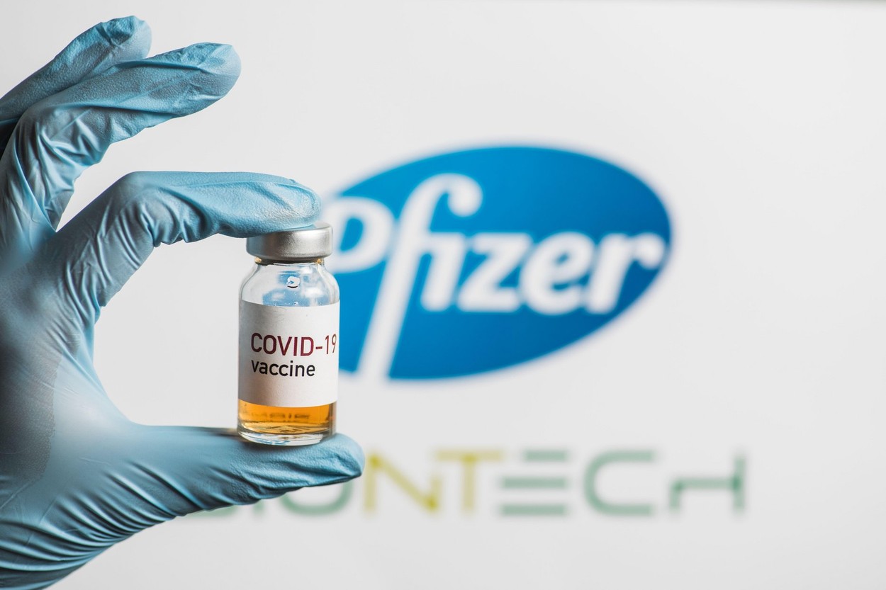 Încep să vină facturile din pandemie. Pfizer dă în judecată Polonia pentru neplata vaccinurilor COVID-19