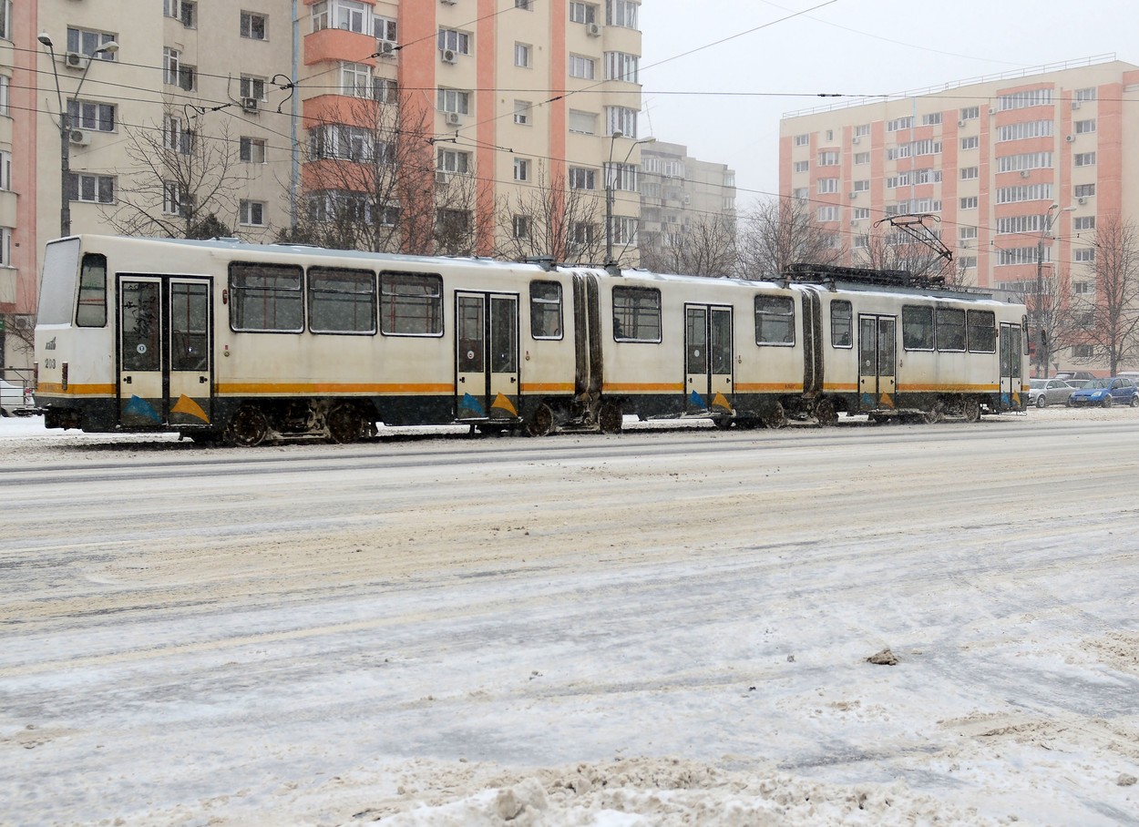 Ninge la noapte în București, stratul de zăpadă va ajunge la 10 centimetri, anunță meteorologii