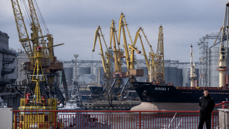 comisia europeana fonduri port ucraina
