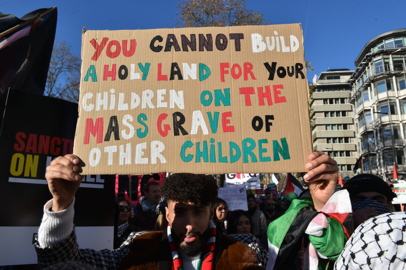 London March in Solidarity for Palestine