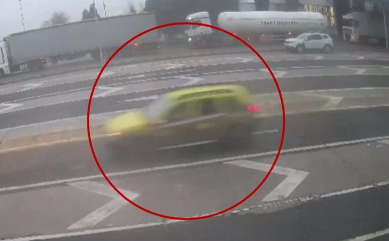 Primele imagini cu taxiul care l-a scos pe Cătălin Cherecheș din țară