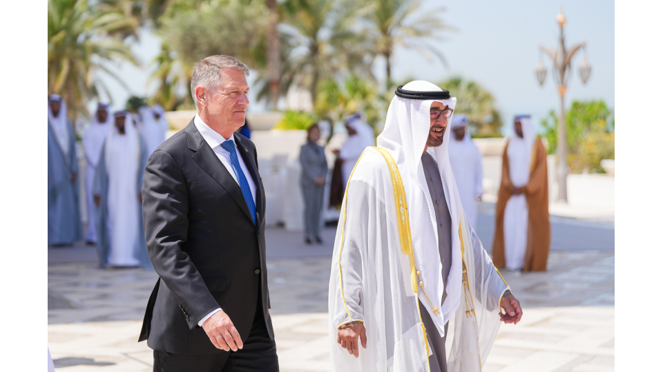 Recepția de 1 decembrie se decalează. Președintele Iohannis decolează spre Dubai pentru un discurs de 3 minute la COP28
