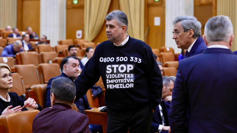 Marcel Ciolacu a venit în Camera Deputaților cu un tricou prin care susține combaterea violenței împotriva femeilor.