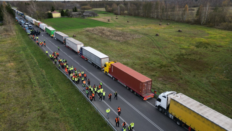 soferi de camioane polonezi care blocheaza frontiera cu ucraina
