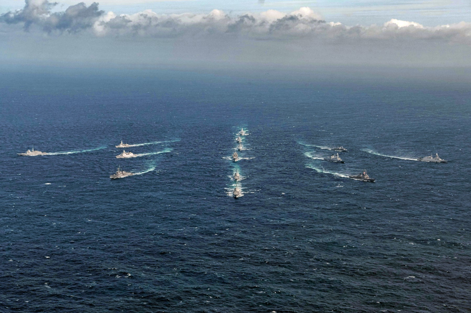 Zece țări vor trimite 20 de nave de război în Marea Baltică. „Trebuie să apărăm infrastructura vitală şi să trimitem un semnal Rusiei”