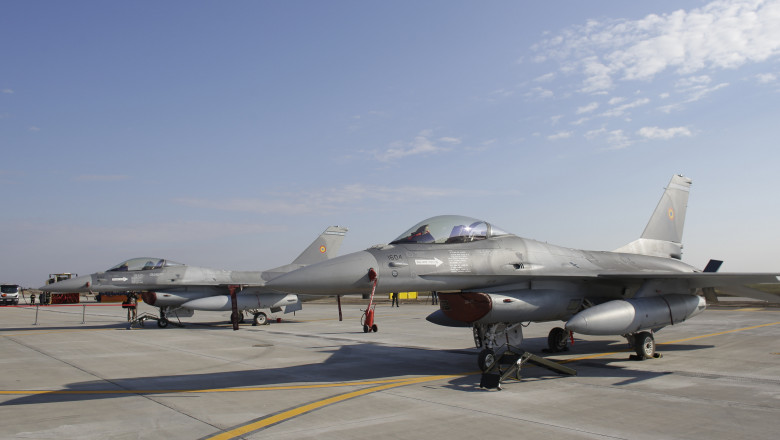 Primele trei aeronave F-16 Fighting Falcon cumpărate din Norvegia au ajuns în România