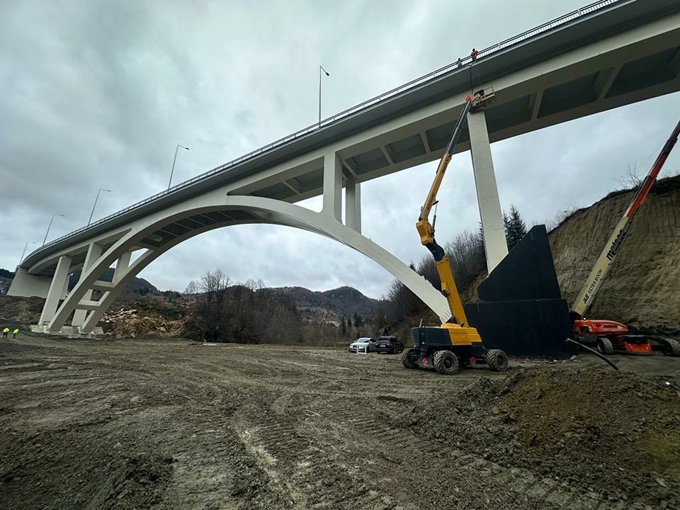 Un pod unicat în România, construit în județul Argeș, ar urma să fie deschis până la finalul lunii