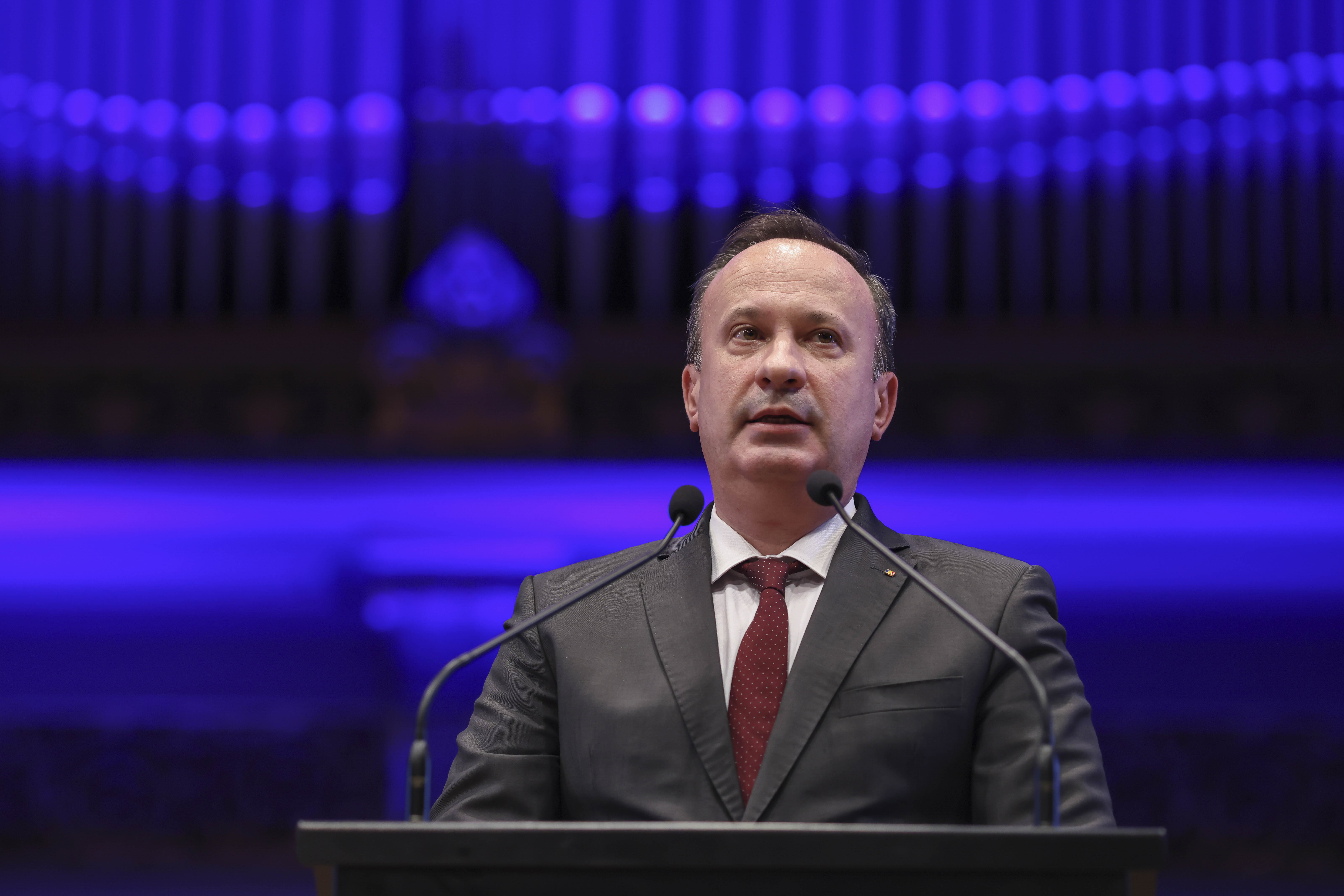 Salariul de 1000 de euro net pe lună confirmă un drum ireversibil