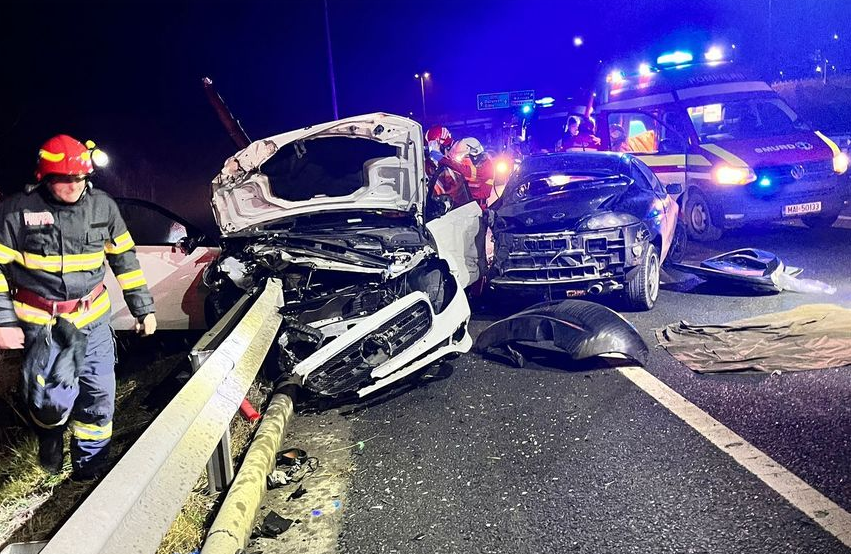 FOTO. Doi tineri au fost răniți într-un accident pe A1