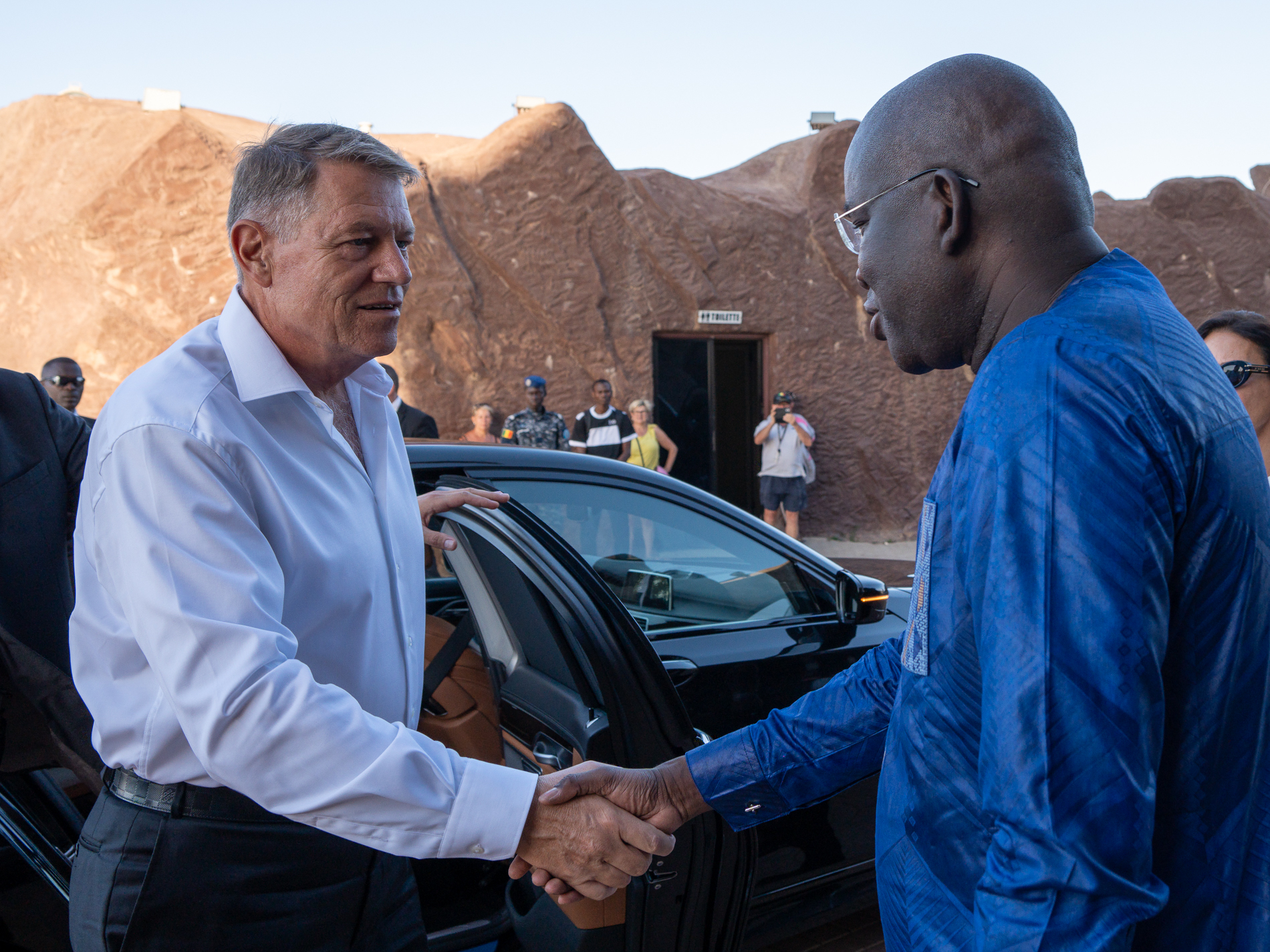 Klaus Iohannis își încheie în Senegal turneul african. Președintele României se întâlnește cu președintele Macky Sall