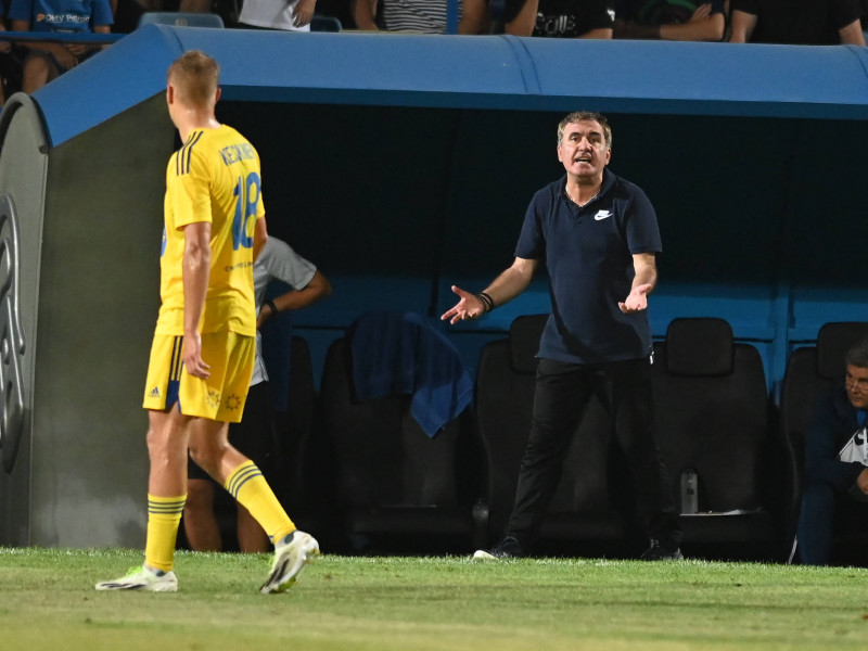 Gheorghe Hagi reactioneaza in meciul de fotbal dintre Farul Constanta si HJK Helsinki, contand pentru UEFA Europa Confer