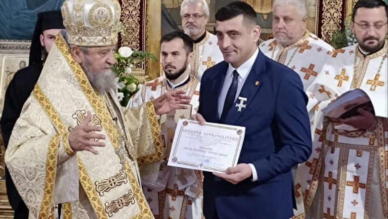 George Simion a primit „Crucea Șaguniană” de la Mitropolitul Ardealului.