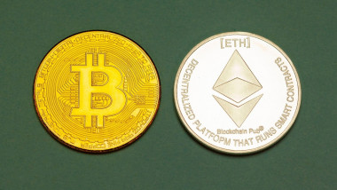 monede bitcoin și ether