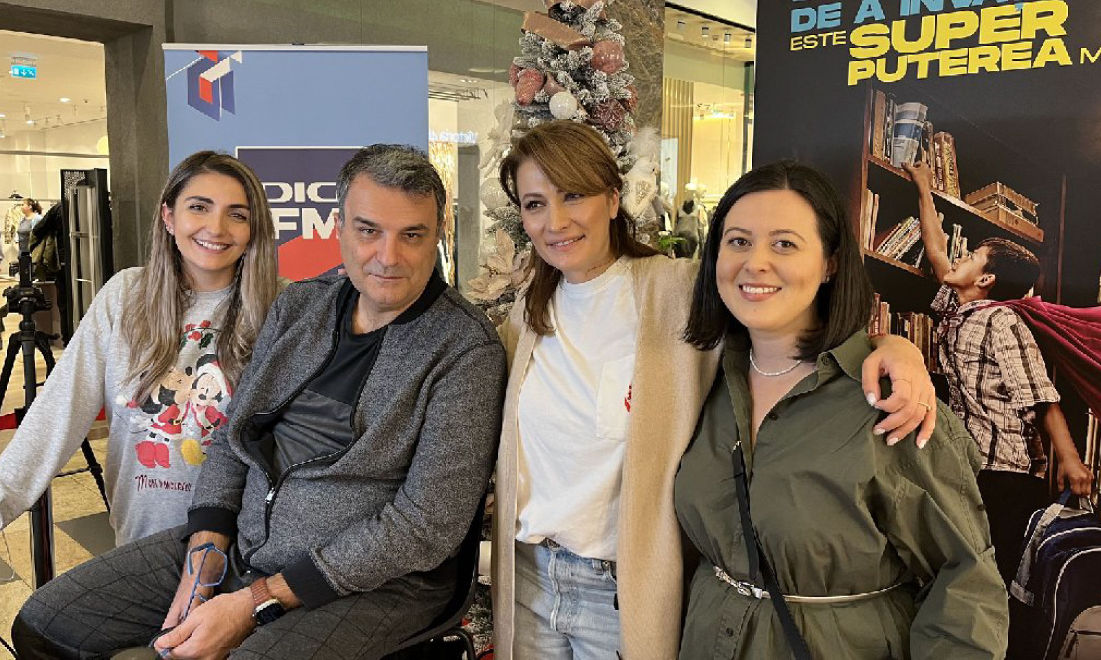 Turul Târgurilor de Crăciun cu Lucian Mîndruță: ascultătorii devin spiridușii Digi FM pentru copiii mai puțin norocoși