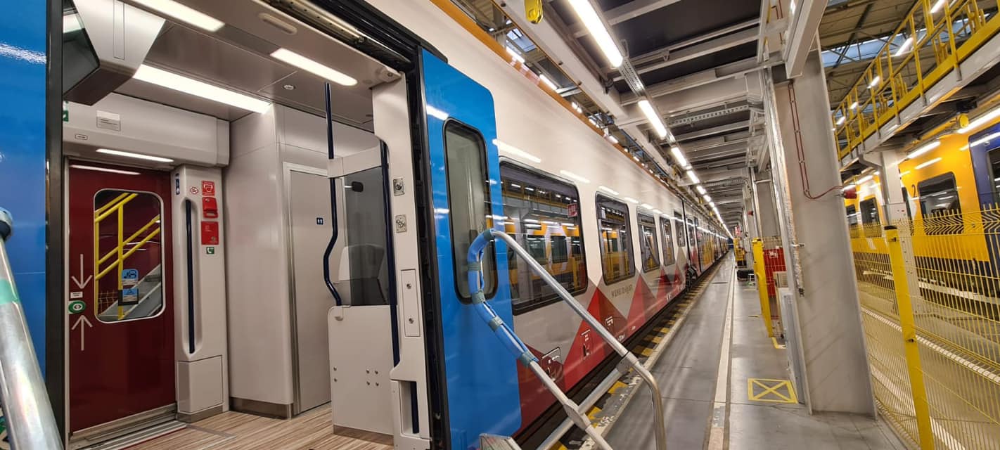 Primul tren electric Alstom a ajuns în gara de Nord și intră în teste. Va circula pe ruta CFR Bucureşti - Constanţa
