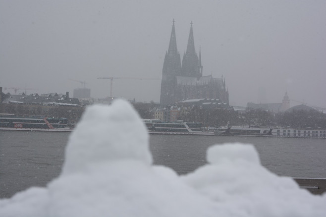 Snow In Cologne, Germany - 04 Dec 2023