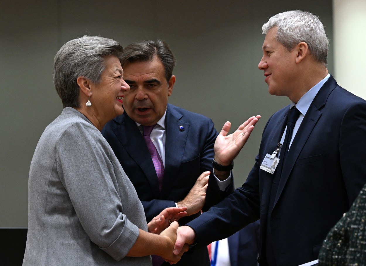 Predoiu, la Consiliul JAI: Trebuie să avem curajul de a extinde Spaţiul Schengen cu România şi Bulgaria