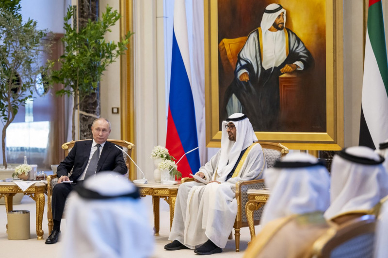 Putin, vizită în Emiratele Arabe Unite (5)