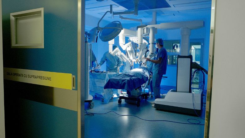 Cum pot fi tratate modern afecțiunile urologice grave?