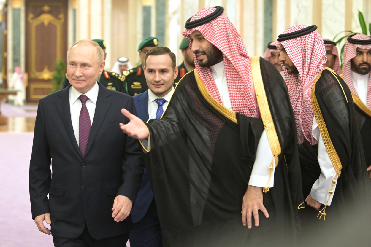 Putin spune că s-a dus în Arabia Saudită pentru că îl aștepta pe prințul moștenitor în Rusia, dar el n-a mai venit