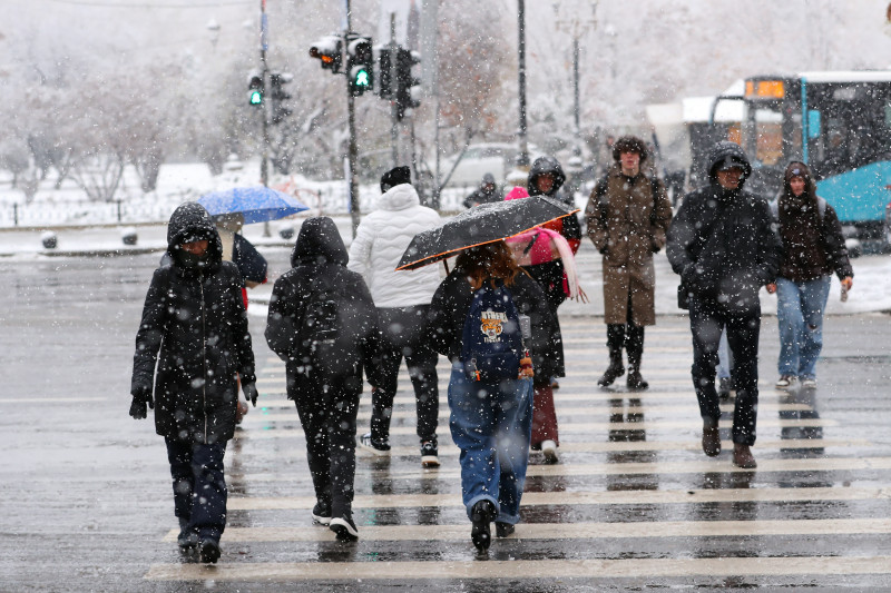 BUCURESTI - METEO - NINSOARE - 7 DEC 2023