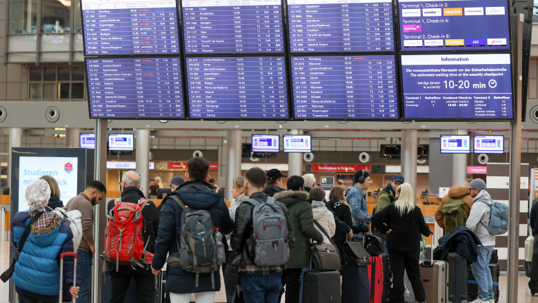 aeroport hamburg germania