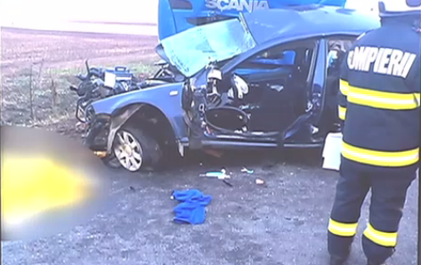 VIDEO. Tată și fiică, respectiv mamă și fiică, morți în două accidente grave în Dâmbovița și Mehedinți