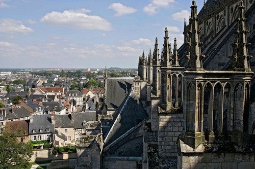 Un oraş francez a fost desemnat Capitală Europeană a Culturii 2028