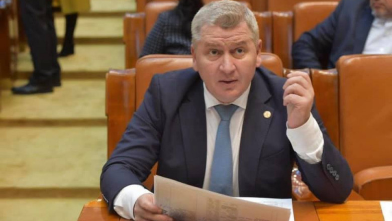 Disperare, numele tău este USR