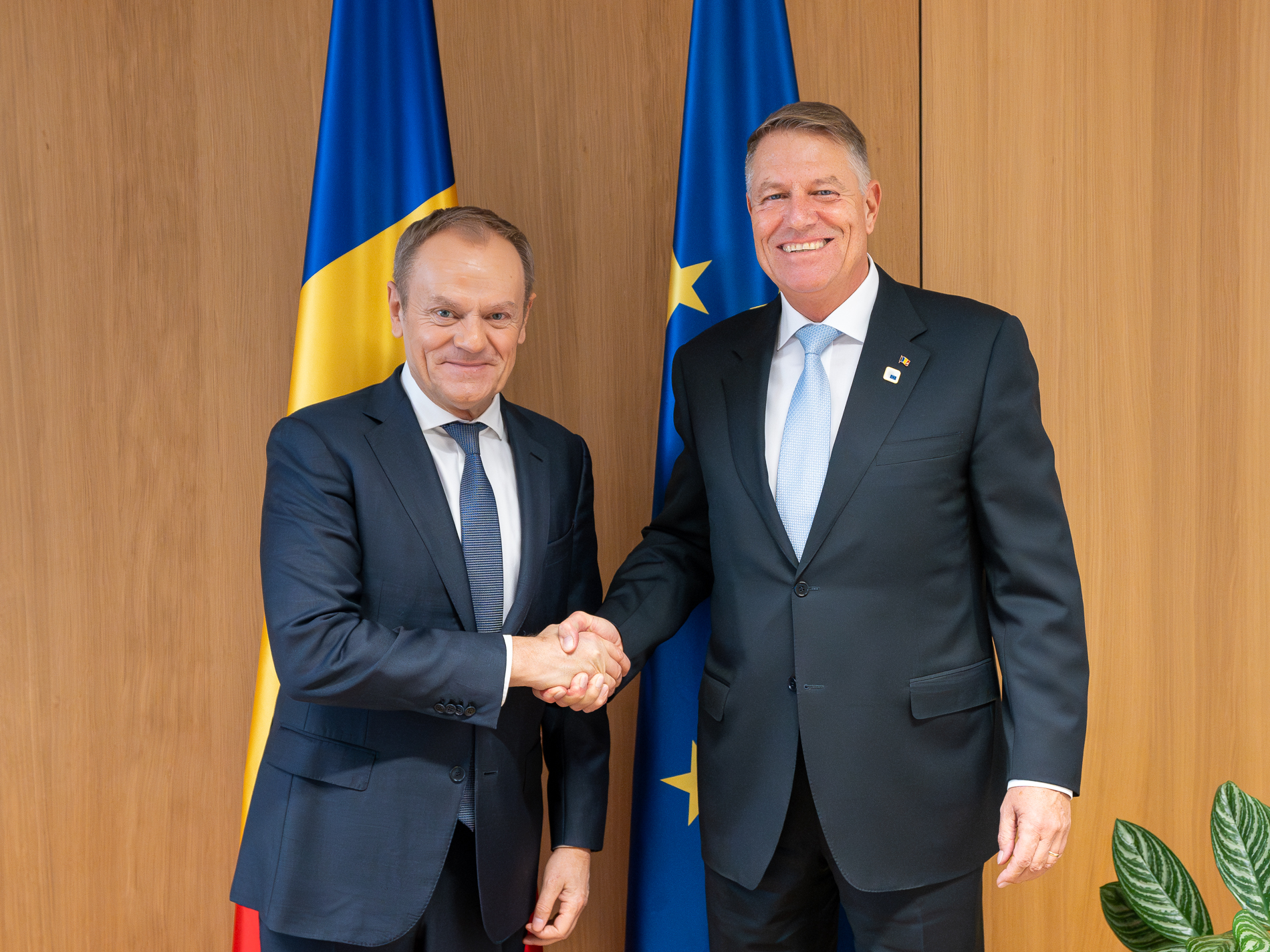Iohannis s-a întâlnit cu Donald Tusk. „Salut revenirea sa la Consiliul European”