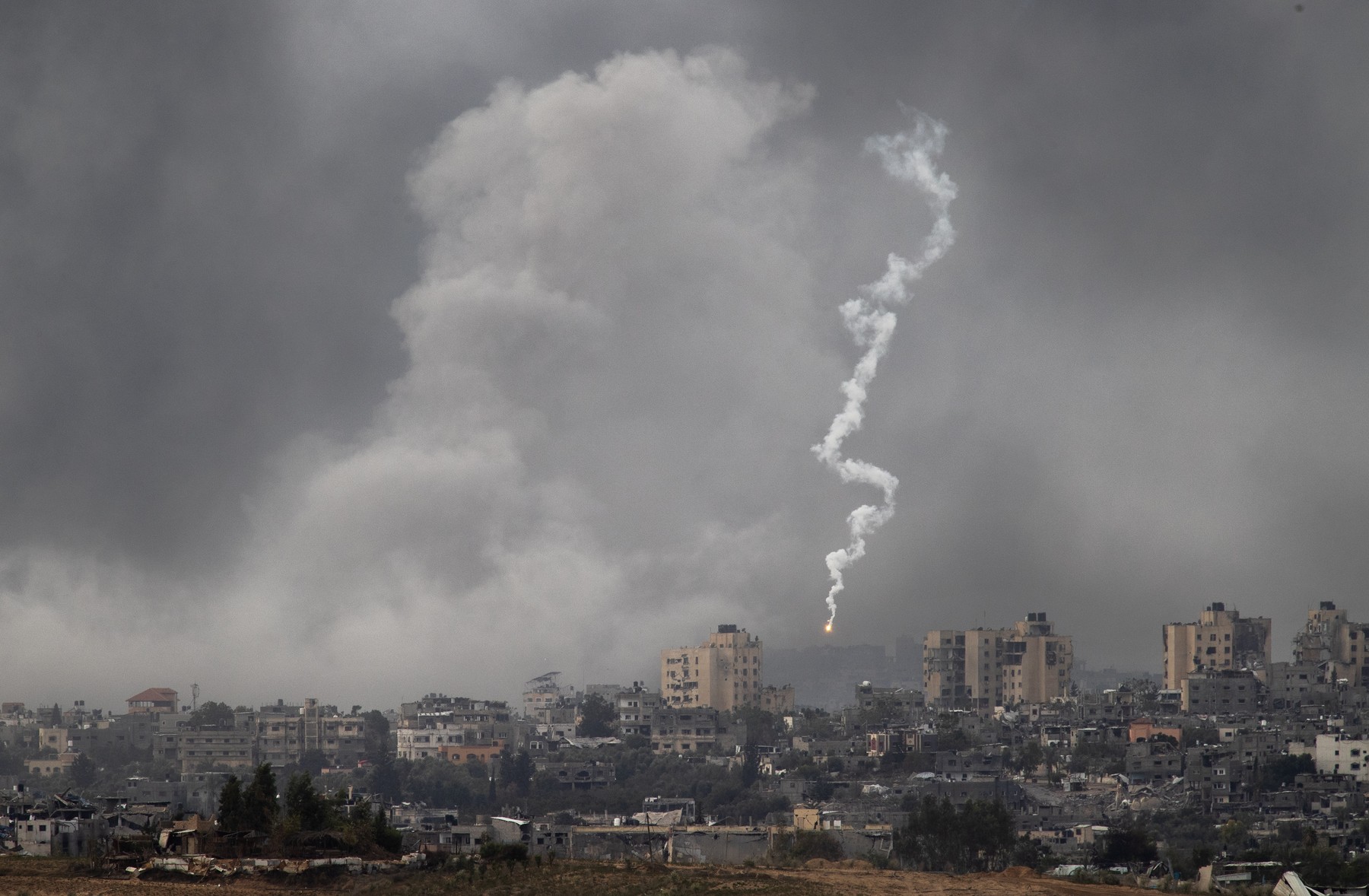 Israel avertizează că războiul din Fâşia Gaza „va dura mai mult de câteva luni”: „Vom câștiga și vom distruge Hamas”