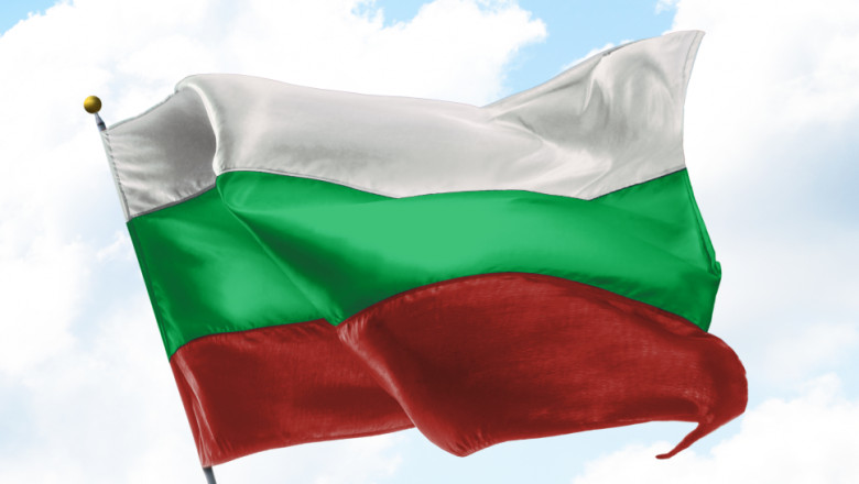 Opoziţia din Bulgaria blochează tribuna parlamentului, protestând împotriva demolării unui monument dedicat armatei sovietice