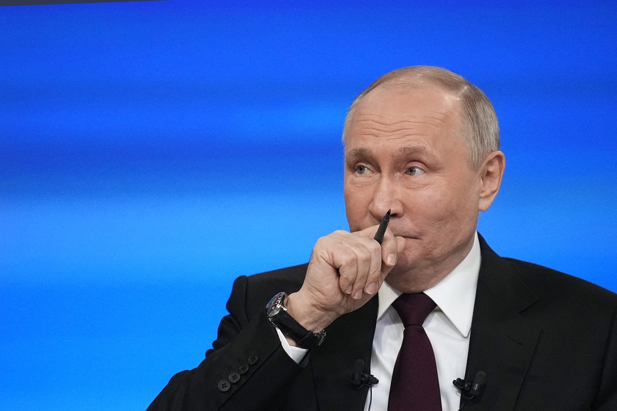 Putin și-a cerut scuze, după ce a fost certat de o pensionară din cauza prețului mare al ouălor în Rusia: „E vina guvernului”