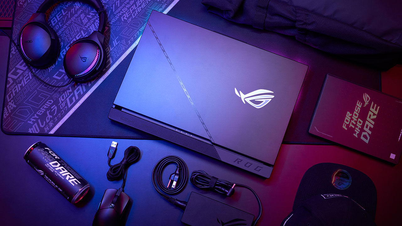 (P) ROG Strix SCAR 17 (G733): atinge apogeul jocurilor