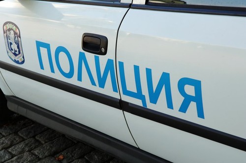 Un român s-a sinucis după ce şi-a împuşcat iubita bulgăroaică într-un salon de înfrumusețare din Ruse