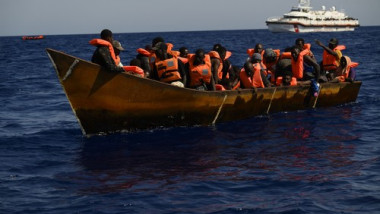 Navă cu migranți: