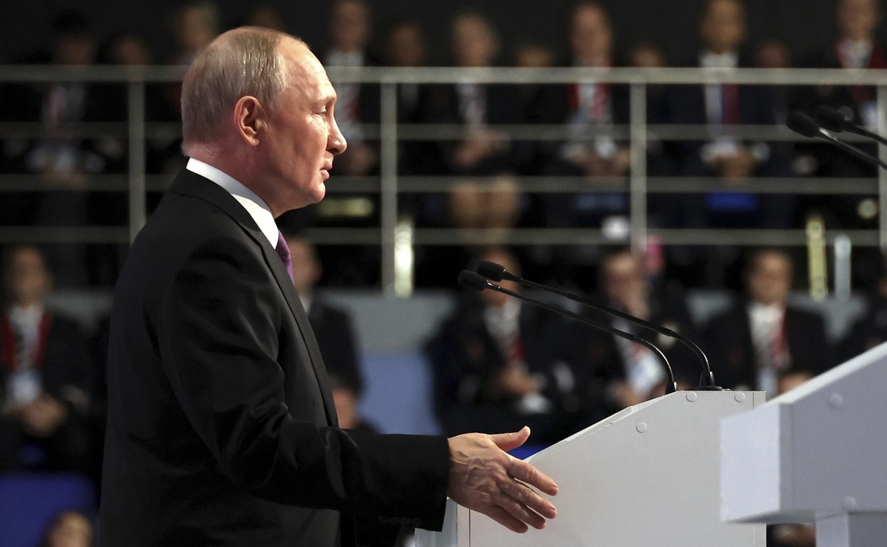 Putin susține că Rusia "nu are motive" și nici "interese" să lupte cu ţări NATO