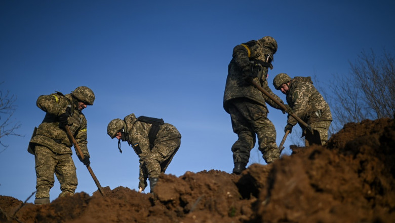 Ukraine: Members of the Ukrainian Armed Forces build and occupy new defensive trenches and fighting positions in the Donetsk Region of Ukraine.