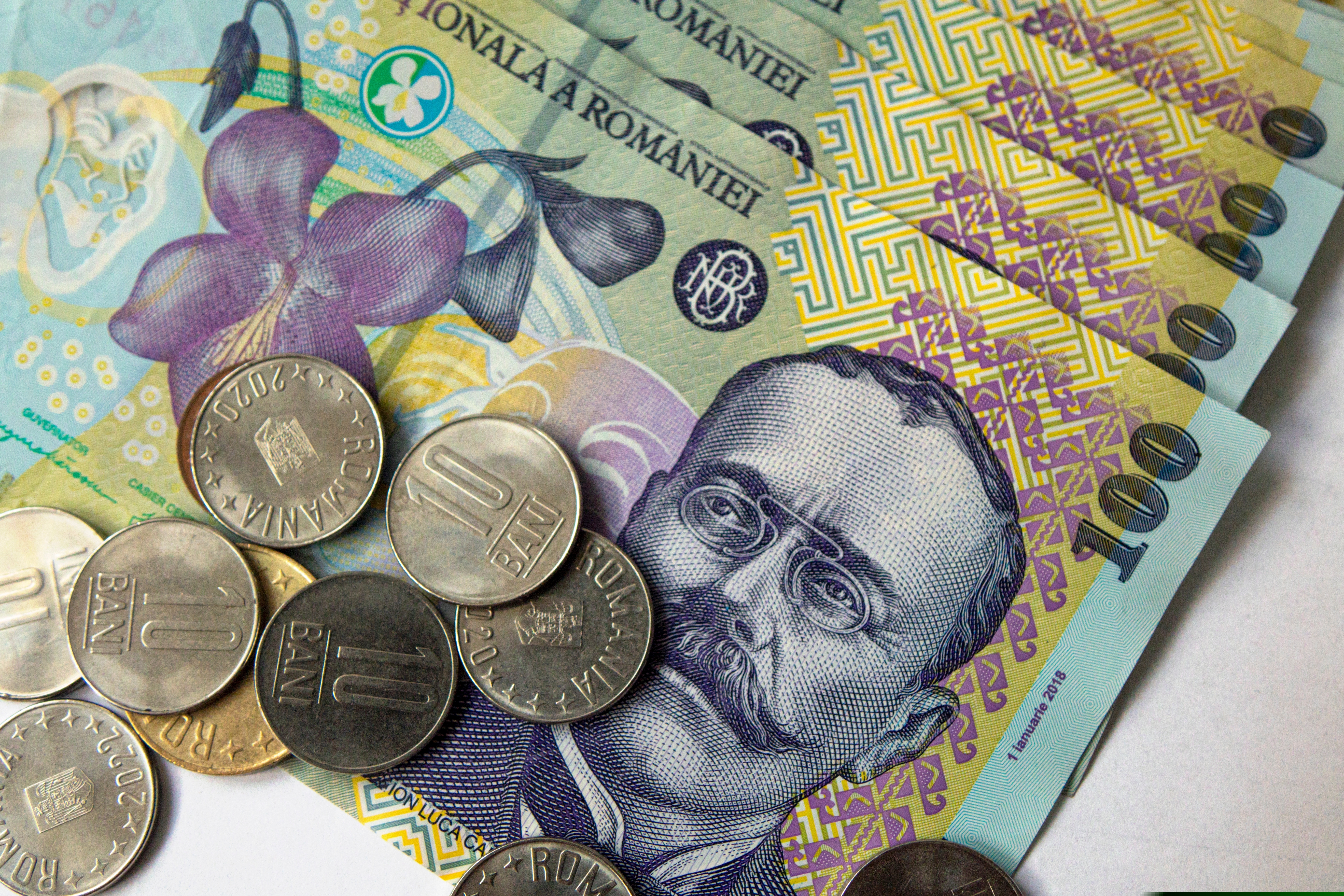 Venitul minim de incluziune intră în vigoare de la 1 ianuarie 2024. Cine poate beneficia și cum se depun cererile