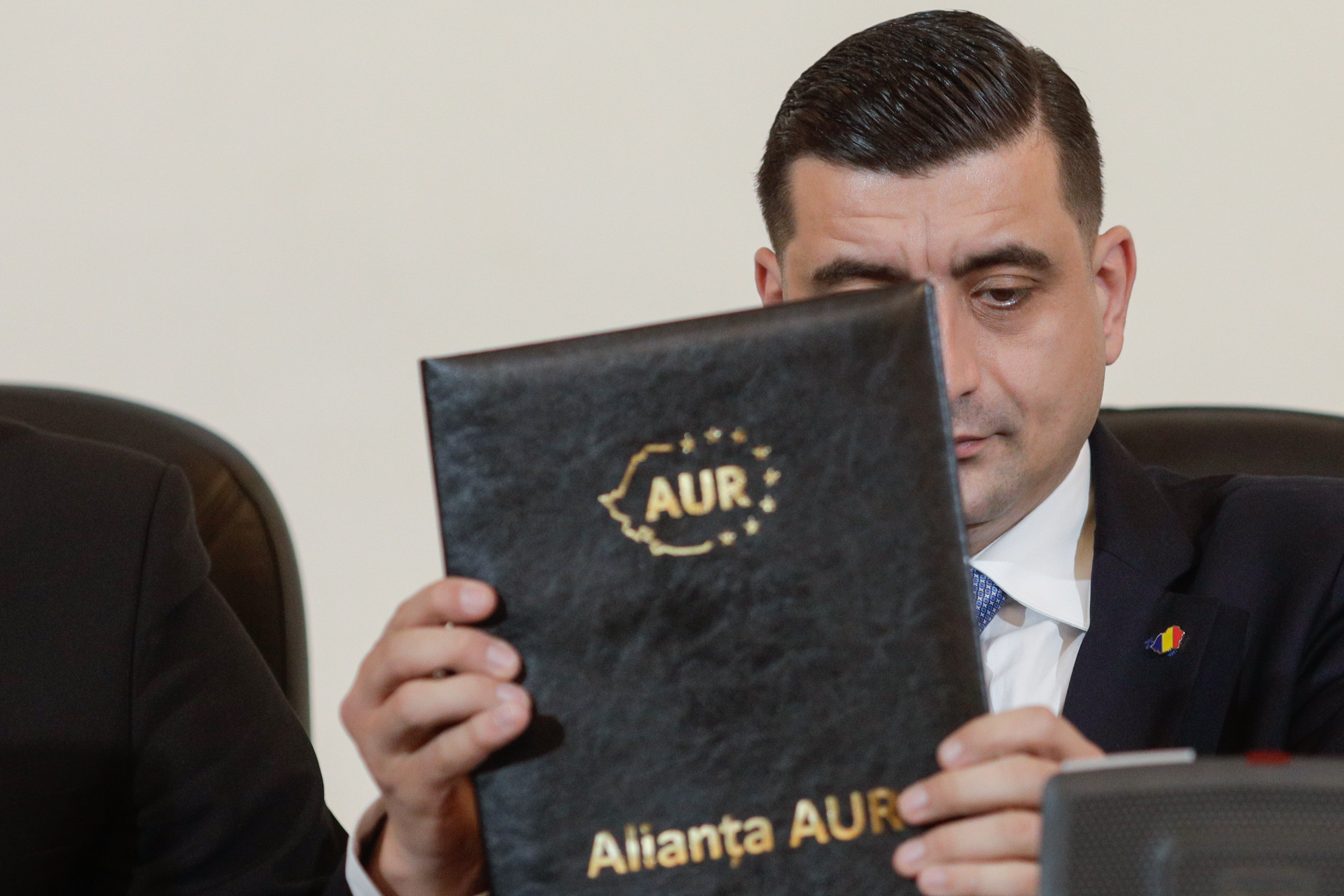 Parlamentarii AUR nu vor vota proiectul de buget pe anul 2024