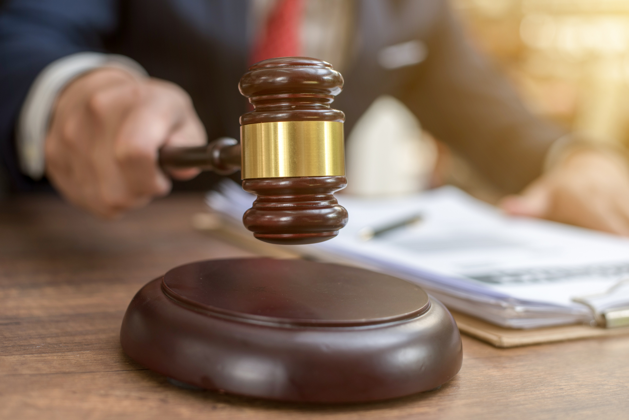 Un bărbat din Constanța a fost condamnat la 5 ani de închisoare pentru că a furat 1 leu